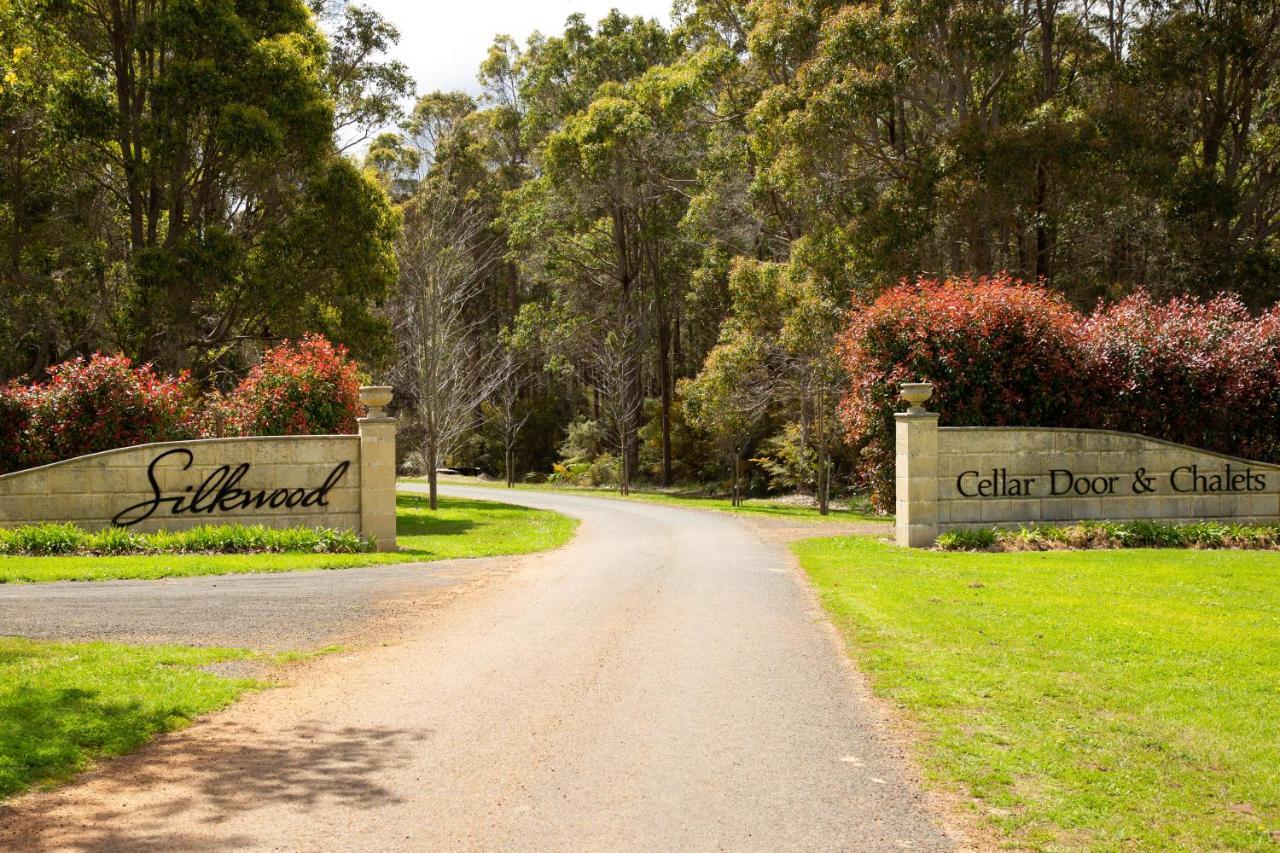 Silkwood Estate Villa Pemberton Exterior photo