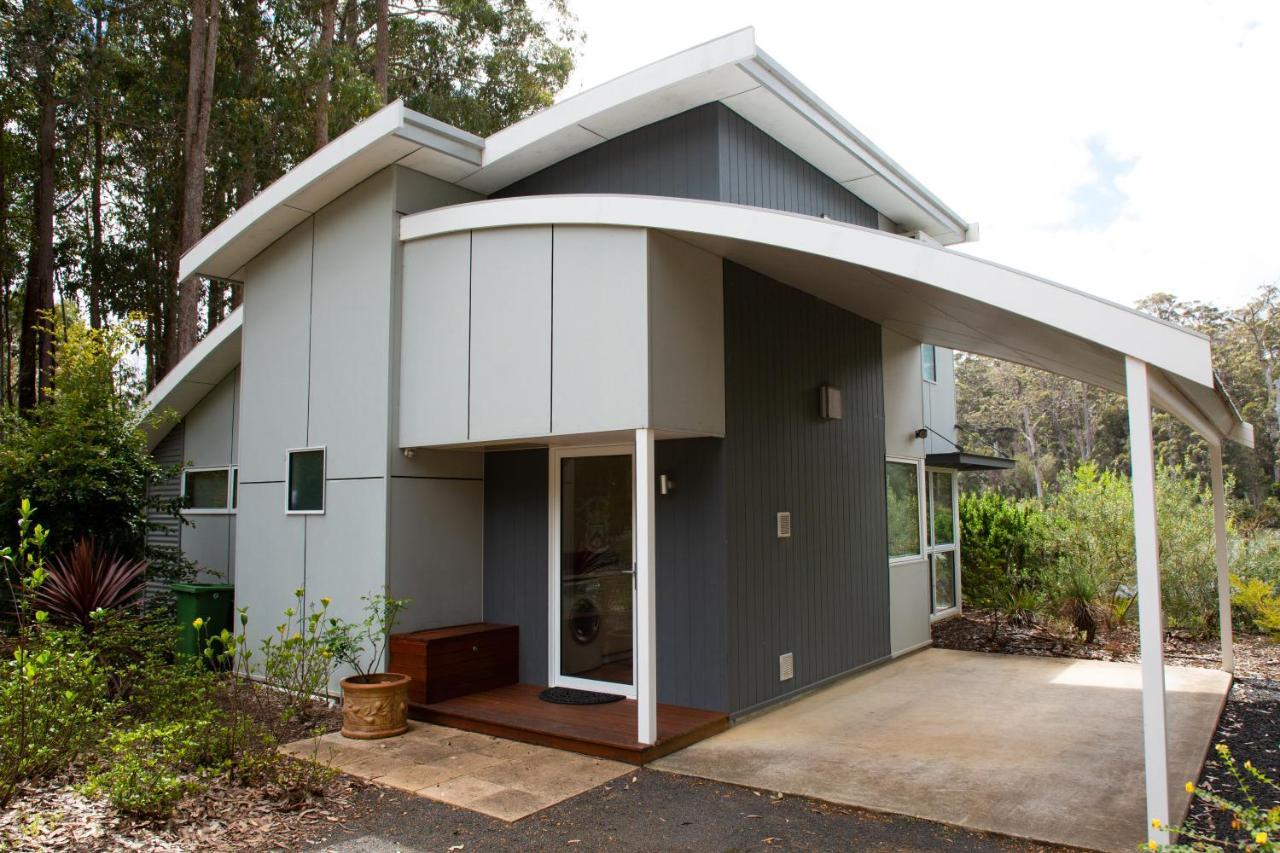 Silkwood Estate Villa Pemberton Exterior photo